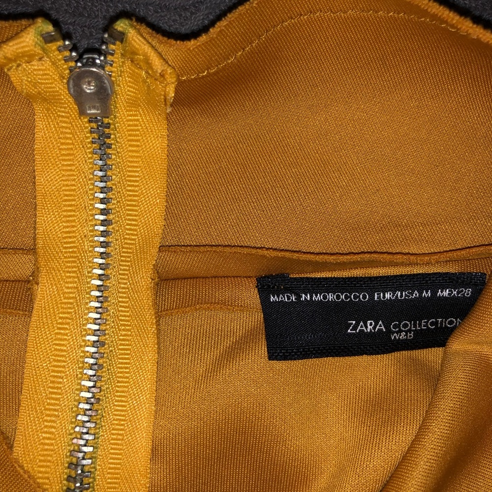 Zara Tank - Picture 5 of 8